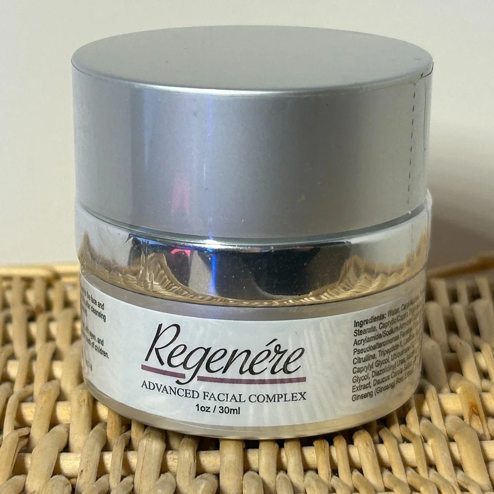 Regenere Advanced Facial Complex 1 oz -Face Firming Peptides Anti-Aging Skincare